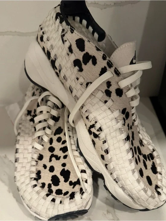 Nike Air Footscape Woven in White Cow running shoes sneakera street print 42/10 - Picture 2 of 7